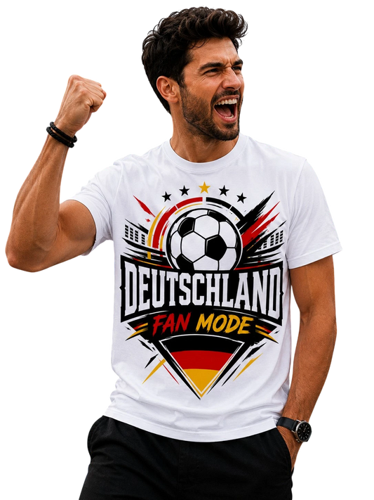 Shirtyseven weißes Baumwoll-T-Shirt mit Deutschland Fan Mode WM 2026 Fußball-Print, Schwarz-Rot-Gold-Design
